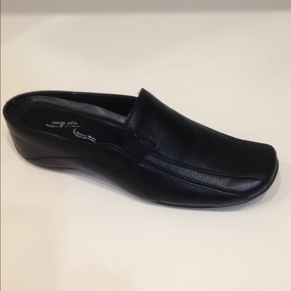 Easy Street Black Elastic Gore With Wedge Mule